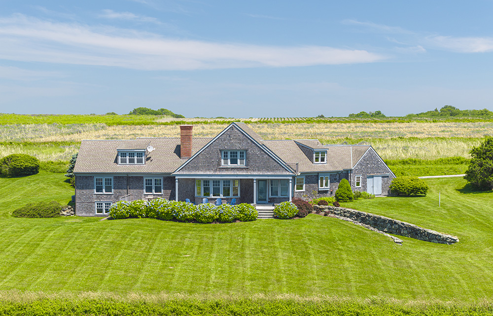 Arnold of Mott & Chace Sotheby’s International Realty sells 17 Ferolbink Way for $4.5 million